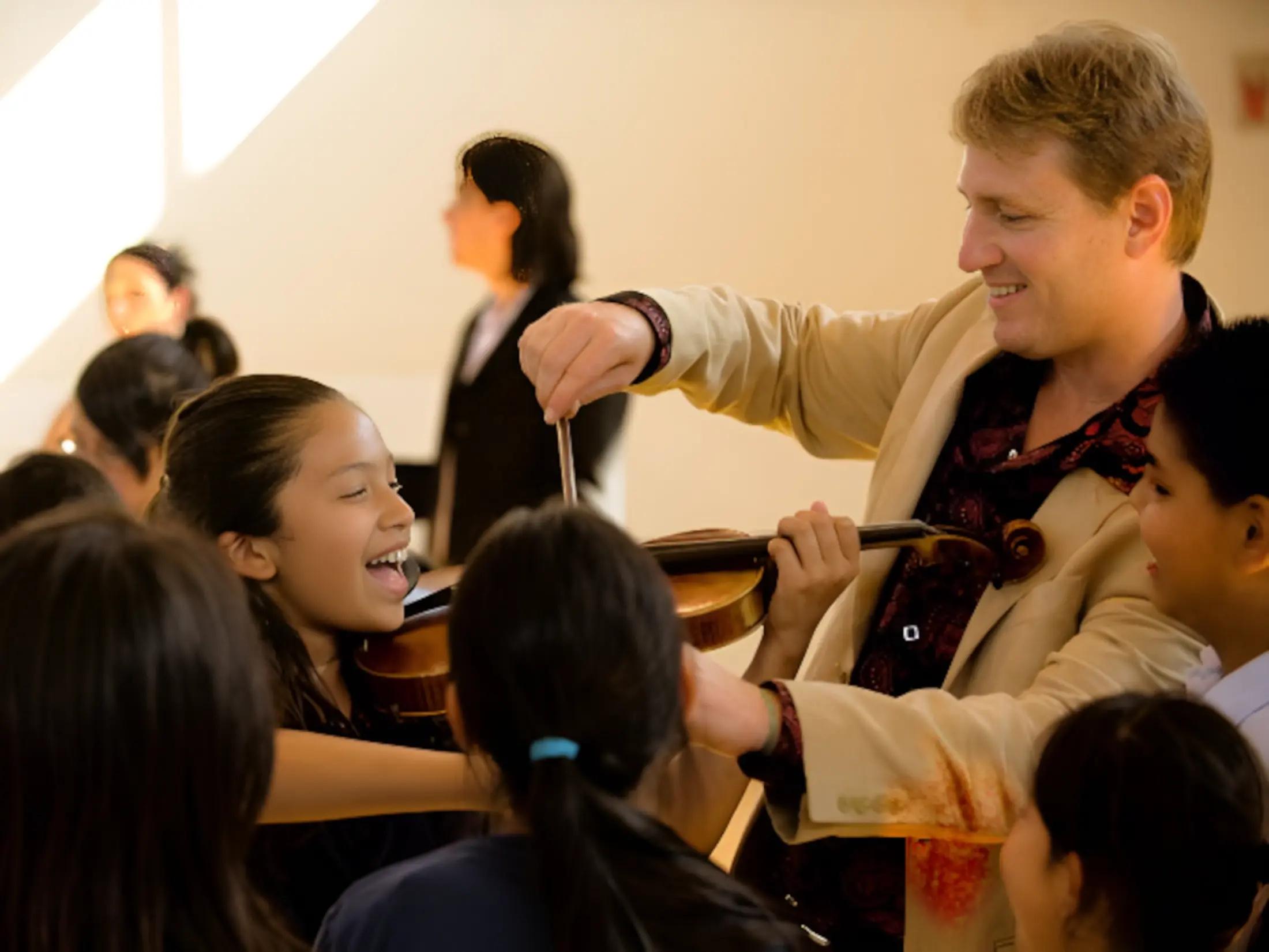 Sean Bradley Teaching Violin